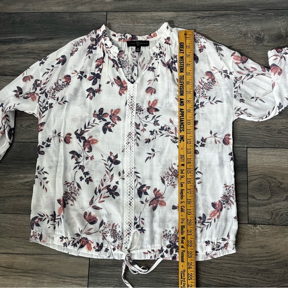 Fred David Floral Blouse Size Medium - Picture 7 of 11